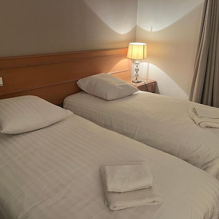 Hotel Le Roosevelt Givet Exterior photo